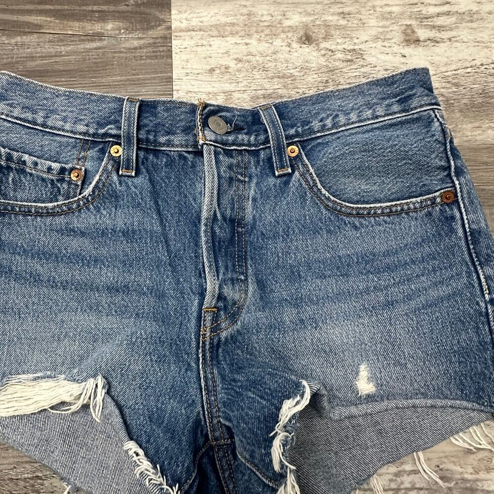 Levis Premium 501XX Blue‎ Womens 26 High Rise Button Fly Raw Cutoff Jean Shorts - Picture 9 of 14